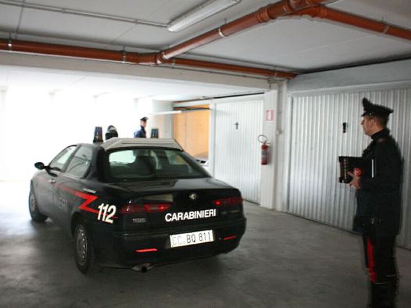 Bimbo di due anni investito dall’auto del padre in garage, dramma a Messina: veicolo forse azionato dal fratellino