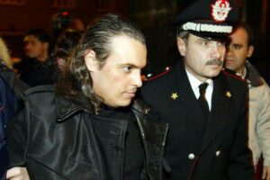 La vita bruciata di Cosimo Di Lauro tra camorra e 41bis: la storia e il giallo sulla morte