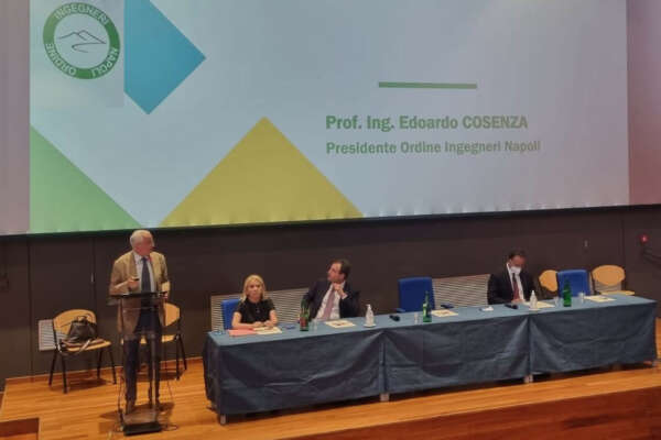 Ordine Ingegneri Napoli, via libera a bilanci e servizi più efficienti Ordine Ingegneri Napoli, via libera a bilanci e servizi più efficienti