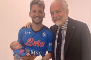 Perché Mertens lascerà il Napoli: la fake dei 4 milioni, la rottura con Spalletti e la nuova mission di De Laurentiis