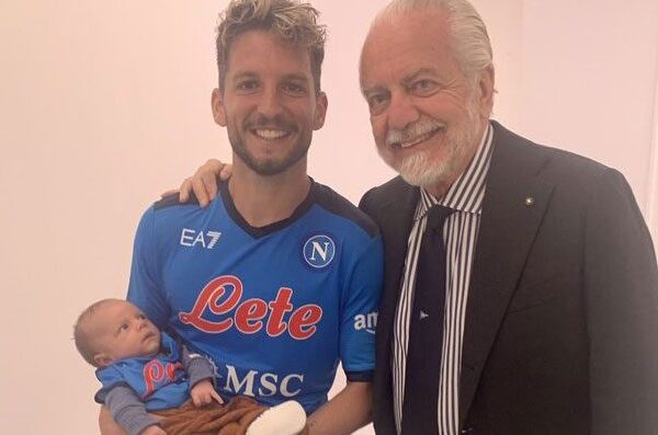 Perché Mertens lascerà il Napoli: la fake dei 4 milioni, la rottura con Spalletti e la nuova mission di De Laurentiis
