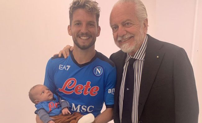 Perché Mertens lascerà il Napoli: la fake dei 4 milioni, la rottura con Spalletti e la nuova mission di De Laurentiis
