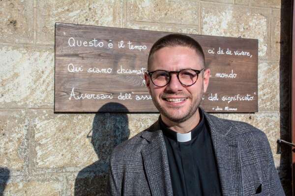 Napoli violenta, don Pagano: “Eroi individualisti, Nisida ha salvato tanti giovani ma sogno un tempo senza carcere”