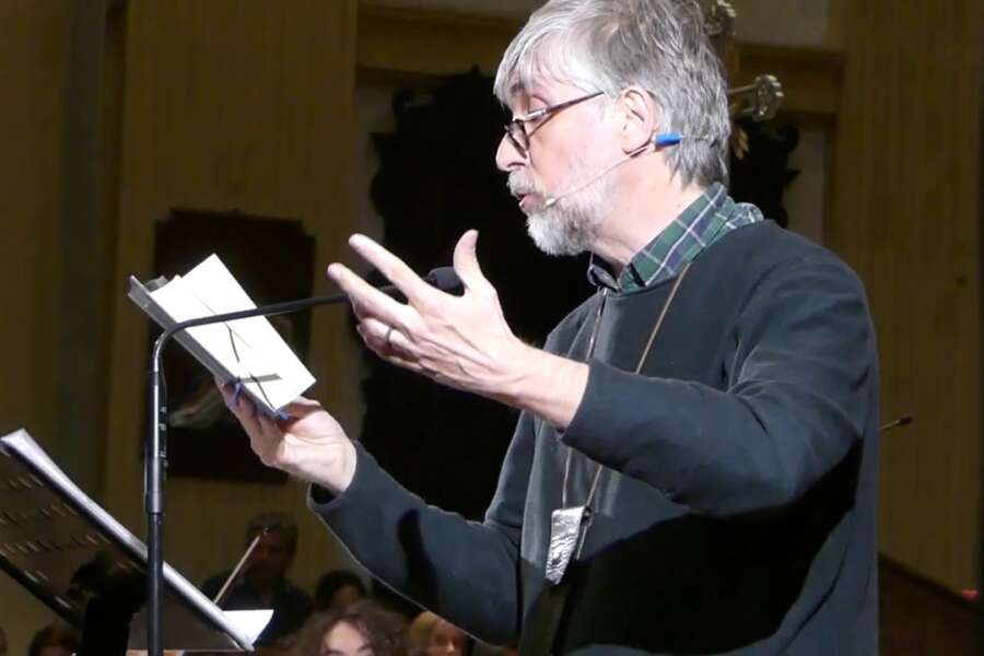 Verona, il vescovo Zenti rimuove dall’insegnamento don Marco Campedelli: aveva criticato la sua ‘lettera elettorale’