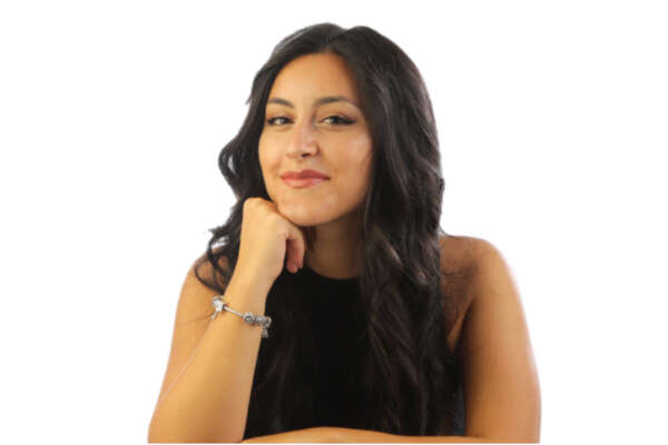 “In Naples we don’t say”: Miriam Landi incontrerà i fan per il firmacopie del suo libro