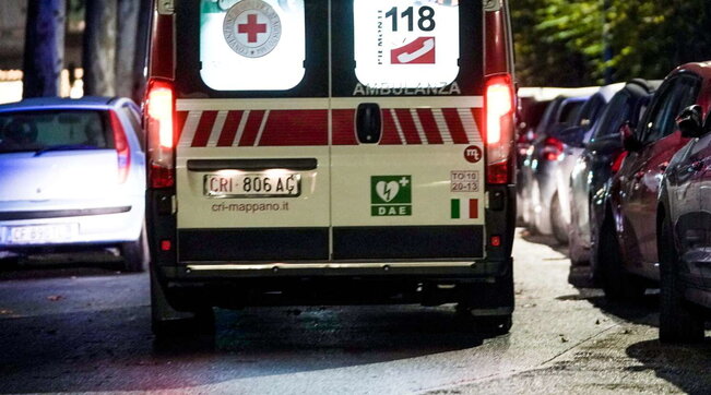 Morto nel giardino di casa il giornalista Pierangelo Repanati: nessun omicidio, l’ex sindaco vittima di un tragico incidente