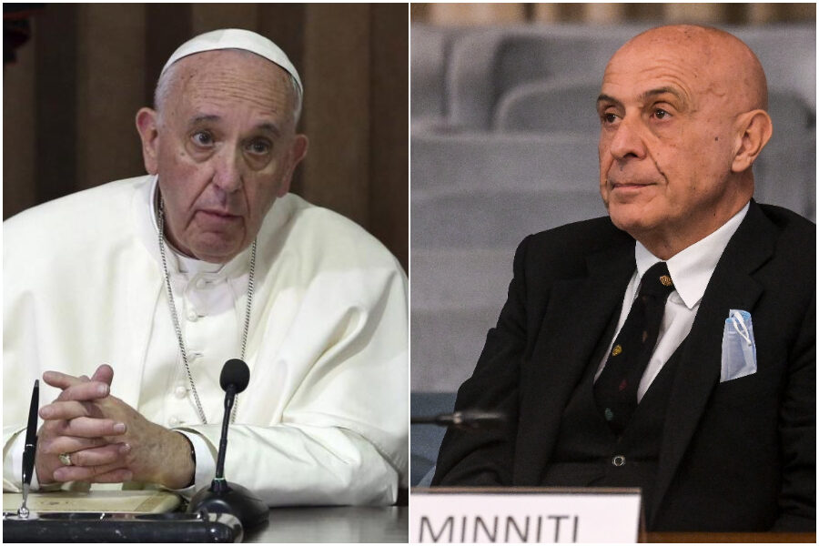 La fake news della scomunica di Papa Francesco a Minniti