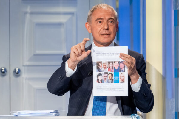 Lista di proscrizione dei “putiniani”, i nominati querelano il Corriere per il “processo in contumacia”