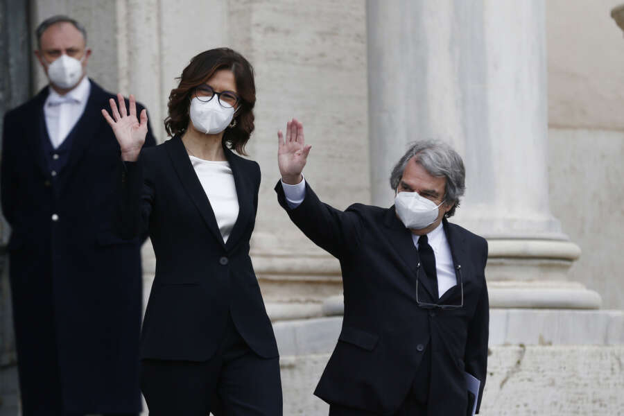 Forza Italia si spacca, Gelmini e Brunetta sbattono la porta: “Abbiamo ceduto lo scettro a Salvini”