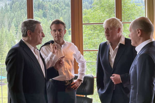 L’Europa sta affondando: Francia, Italia, Regno Unito e Germania dominate dal caos