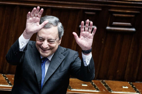 Foto Roberto Monaldo / LaPresse
21-07-2022 Roma (Italia) Politica
Camera dei Deputati – Comunicazioni del Presidente del Consiglio Mario Draghi 
Nella foto Mario Draghi annuncia le dimissioni

21-07-2022 Rome (Italy)  
Chamber of Deputies – Communications from the Prime Minister Mario Draghi 
In the pic Mario Draghi