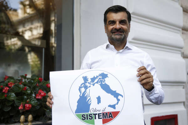 23-07-2022 Roma (Italia) Politica – Presentazione del simbolo di Oltre il Sistema  di Luca Palamara    – Nella foto Luca Palamara 

23-07-2022 Rome (Italy) Politics – New Symbol of System Italia Party of the ex magistrate  Luca Palamara  – In the pic  Luca Palamara