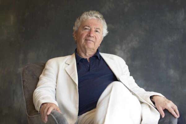 Intervista a Donald Sassoon: “Basta urlare al fascismo, la Meloni saprà governare o no?” Intervista a Donald Sassoon: “Basta urlare al fascismo, la Meloni saprà governare o no?”