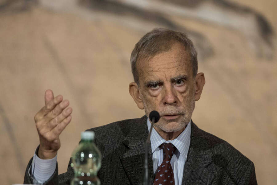 LUCA SERIANNI DOCENTE