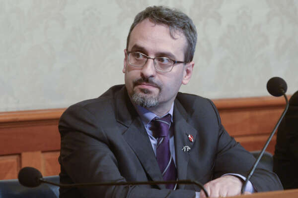 “Costruire la pace con le armi arricchisce solo l’industria bellica, non siamo filo-Putin”, intervista a Francesco Vignarca