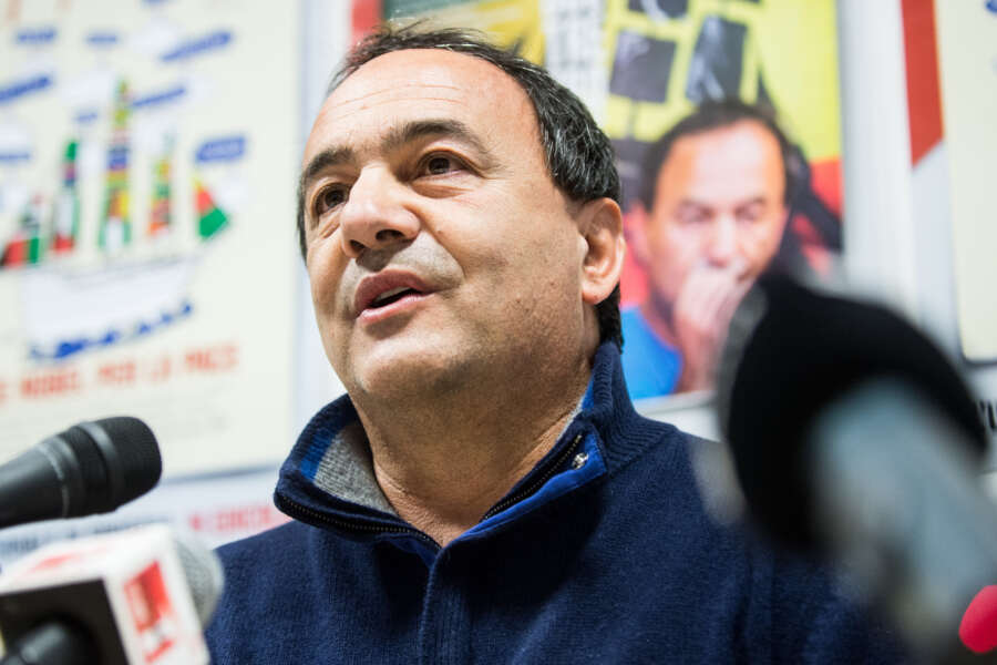 Come hanno incastrato Mimmo Lucano, in Appello riappare la prova che lo scagiona