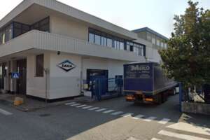 Operaio muore in fabbrica dopo svenimento, i sindacati accusano: “Troppo caldo, non c’era aria condizionata”