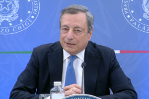 Il premier stoppa la campagna elettorale: “Non c’è governo senza 5 Stelle né un Draghi bis: ma basta ultimatum, dobbiamo lavorare”