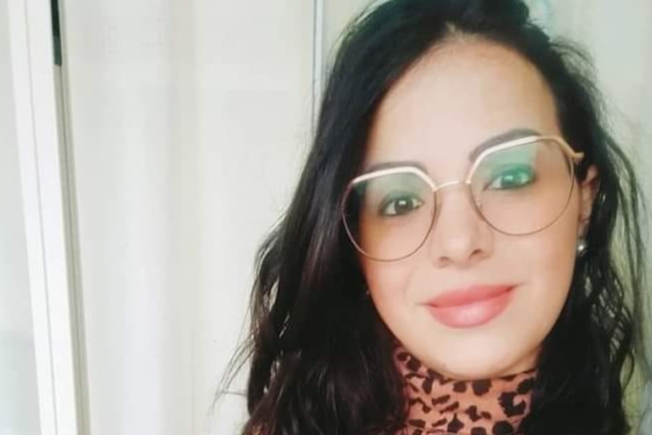 Uccisa dal figlio 15enne, la cugina di Valentina Giunta: “Le chiedevo di scappare con me, il ragazzo plagiato dalla nonna” Uccisa dal figlio 15enne, la cugina di Valentina Giunta: “Le chiedevo di scappare con me, il ragazzo plagiato dalla nonna”