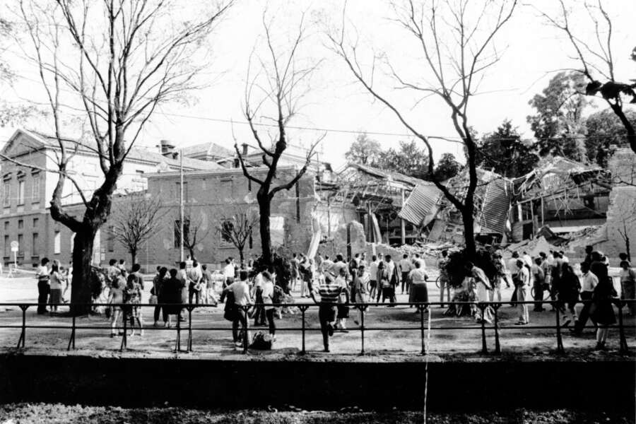 Accadde oggi: bombe a Roma e Milano nel 1993, divieto di fumo nel 2013