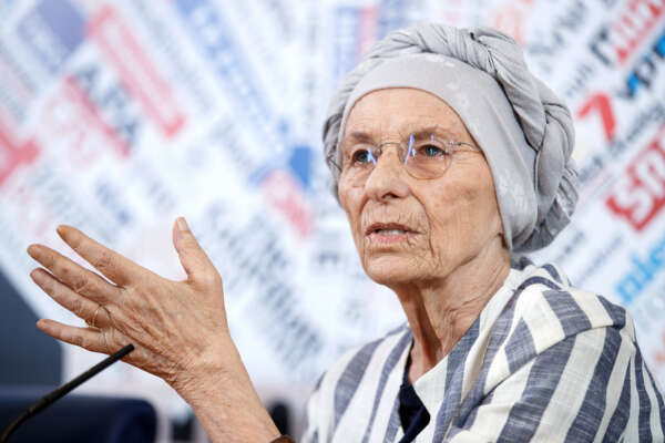 Foto Roberto Monaldo / LaPresse
25-07-2022 Roma (Italia) Politica
Azione e Più Europa presentano il Manifesto del Fronte Repubblicano
Nella foto Emma Bonino
25-07-2022 Rome (Italy)
Azione and Più Europa parties present the Manifesto of the Republican Front
In the pic Emma Bonino Foto Roberto Monaldo / LaPresse
25-07-2022 Roma (Italia) Politica
Azione e Più Europa presentano il Manifesto del Fronte Repubblicano
Nella foto Emma Bonino
25-07-2022 Rome (Italy)
Azione and Più Europa parties present the Manifesto of the Republican Front
In the pic Emma Bonino