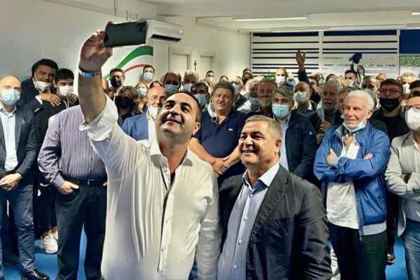 Spari durante riunione politica di Forza Italia a Reggio Calabria, terrore nella segretaria di Cannizzaro