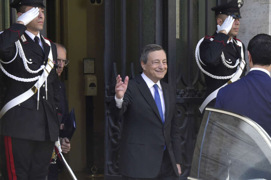Gas alle stelle, i partiti che lo hanno mandato a casa copiano la ‘ricetta Draghi’ contro i prezzi impazziti