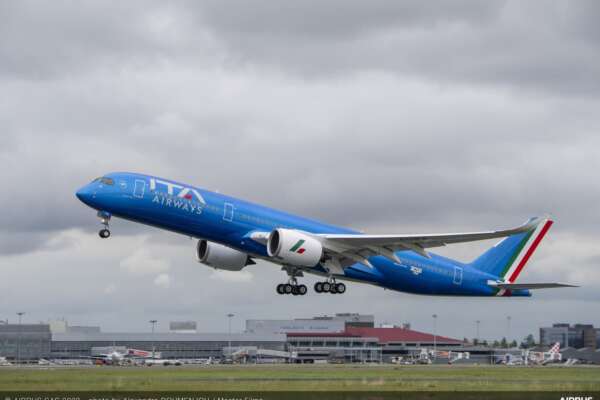 Ita Airways, l’ex Alitalia verso la cordata Certares-Air France-Delta: la scelta del Tesoro per avviare una “trattativa esclusiva”