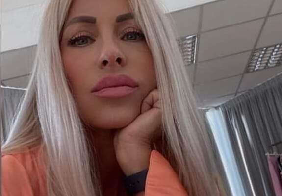 Chat spiate e il delirio di possesso, le paure di Alessandra: “Temo di scatenare la sua rabbia”