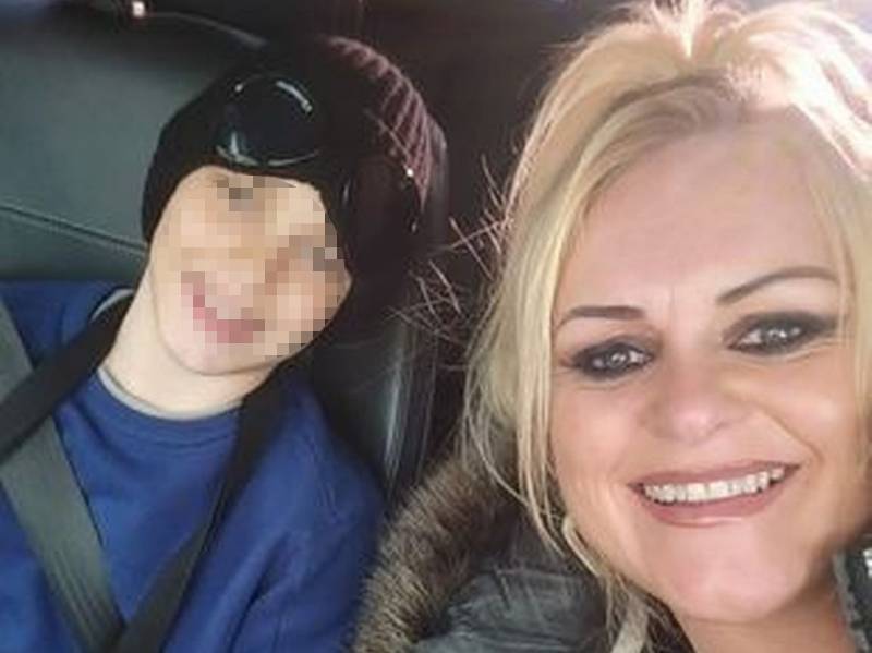 Archie è morto, staccati i macchinari al 12enne in coma irreversibile: “Un’esecuzione”