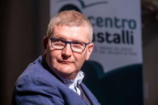 Intervista a padre Camillo Ripamonti: “I morti in mare non sono tragedie ma crimini” Intervista a padre Camillo Ripamonti: “I morti in mare non sono tragedie ma crimini”