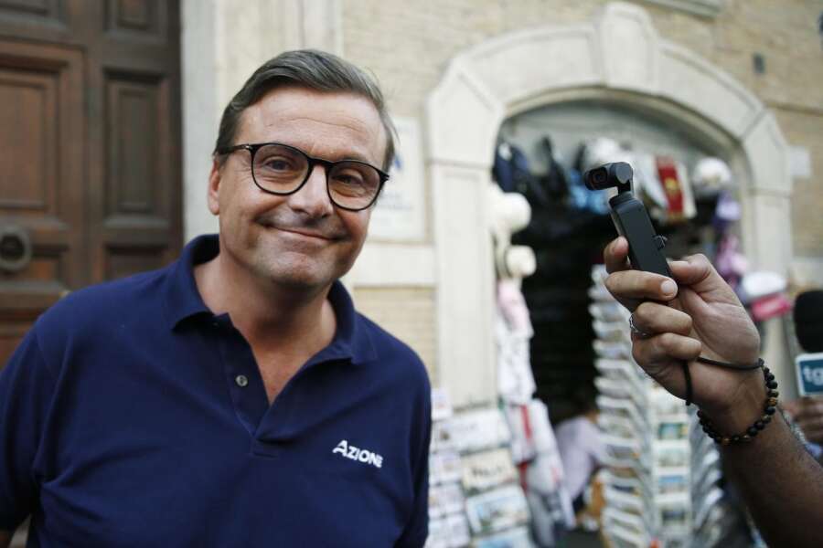 Terzo Polo, Calenda la spunta e spinge a sinistra il PD: “Siamo alternativa al bipopulismo di destra e sinistra”