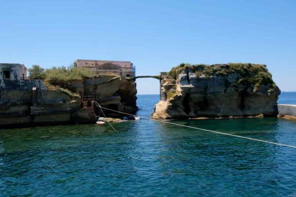 L’area marina della Gaiola compie vent’anni, quanti ce ne vogliono prima che la politica dia soluzioni?