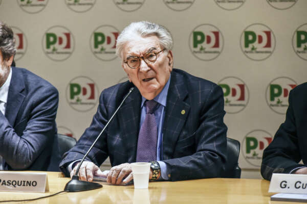“Altro che campo largo, Letta non doveva allearsi con leader dall’ego in perenne erezione”, parla Pasquino “Altro che campo largo, Letta non doveva allearsi con leader dall’ego in perenne erezione”, parla Pasquino