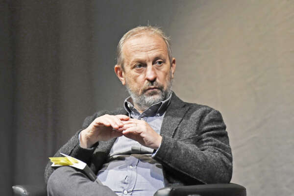 “Meloni prima di Di Maio chiese l’impeachment per Mattarella, un errore la rottura tra Letta e Calenda”, intervista al prof Stefano Ceccanti “Meloni prima di Di Maio chiese l’impeachment per Mattarella, un errore la rottura tra Letta e Calenda”, intervista al prof Stefano Ceccanti