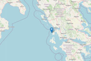 Nave cargo affonda per il vento in Grecia al largo di Lesbo: continuano ricerche dell’equipaggio disperso, tranne uno