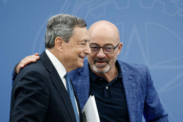 Decreto bollette e piano per i termosifoni: le scelte di Draghi e Cingolani per il risparmio energetico e l’aiuto a famiglie e imprese