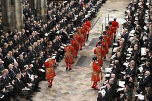 Dopo 11 giorni finalmente sono finiti i funerali di Elisabetta II, ora torniamo a parlare di cose serie