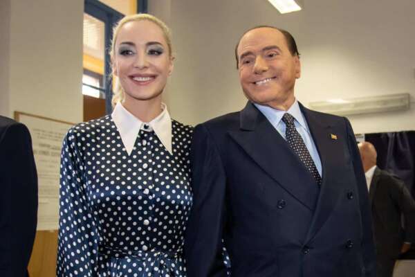 Marta Fascina eletta di nuovo alla Camera, la compagna di Berlusconi stravince a Marsala Marta Fascina eletta di nuovo alla Camera, la compagna di Berlusconi stravince a Marsala