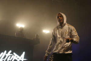 Foto Alessandro LaRocca/LaPresse
spettacolo
11-12-2011 Firenze italia
Fabri Fibra – Contrcultura Tour 2011- Saschall – Firenze
Nella foto :Fabri Fibra


Photo Alessandro LaRocca/LaPresse
entertainment
11-12-2011 Florence – Italia
Fabri Fibra – Contrcultura Tour 2011- Saschall – Firenze
In The pic: Fabri Fibra