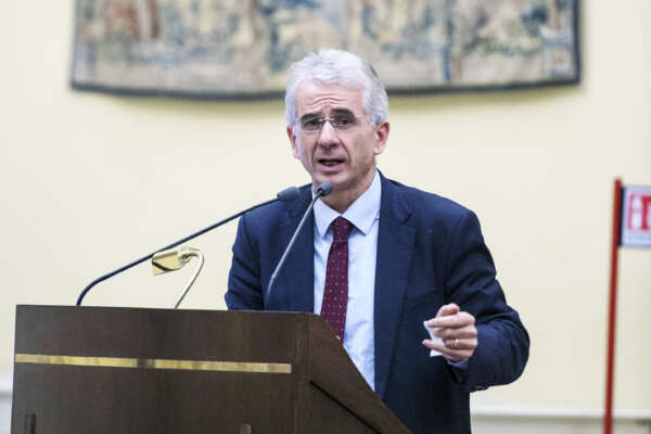 Il Csm processa Ferri, il motivo? Accompagnò il giudice che voleva scusarsi con Berlusconi