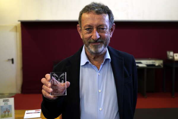 Caro Michele Serra, sei diventato un orrendo trombone Caro Michele Serra, sei diventato un orrendo trombone