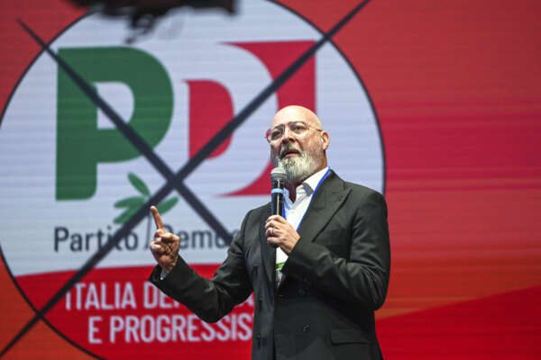 Pd verso il congresso, Bonaccini si fa avanti: “Se utile al partito mi candido”