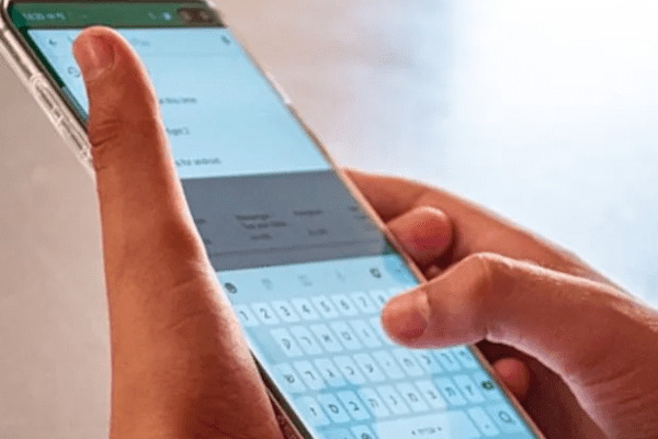 Alessandro morto a 13 anni, le minacce dei bulli e l’ultimo whatsapp alla fidanzata: “Ricordati di me” Alessandro morto a 13 anni, le minacce dei bulli e l’ultimo whatsapp alla fidanzata: “Ricordati di me”