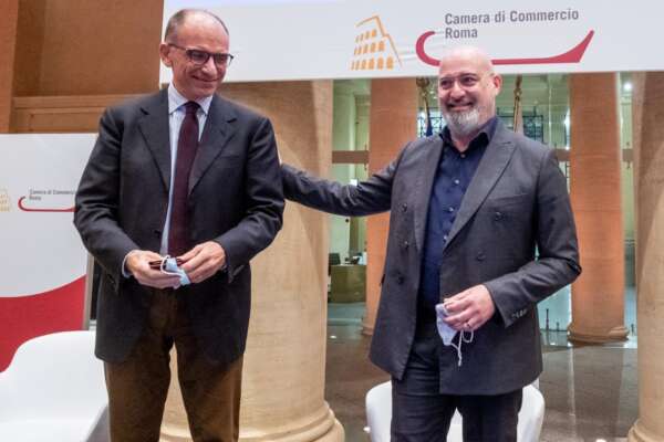 Bonaccini dà la sveglia al PD di Letta e apre la partita del congresso: “Voglio un centrosinistra più grande”