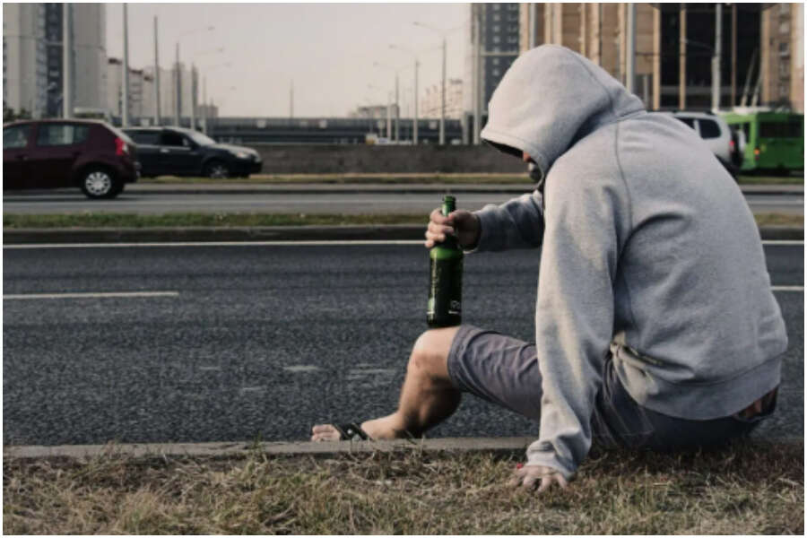 Un bambino su quattro a rischio povertà ed esclusione sociale: il dramma delle famiglie del sud Italia