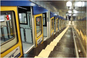 Funicolare chiusa e impalcature volanti, Napoli è la città del disagio quotidiano