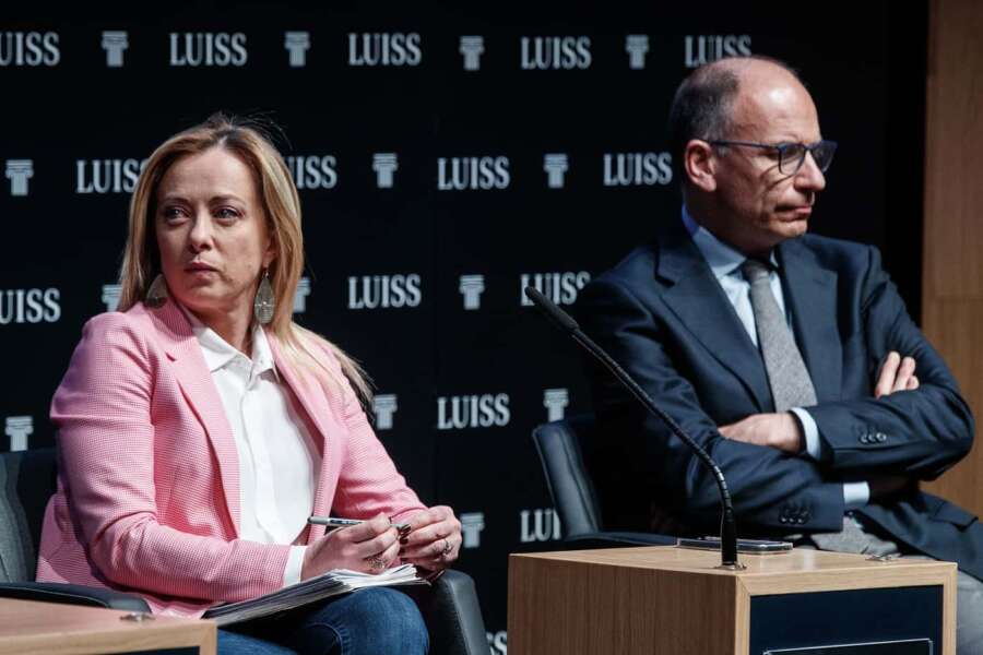 Il sondaggio YouTrend che spaventa Letta: Meloni e soci avanti quasi 20 punti, ma regna lo scetticismo sulle due coalizioni