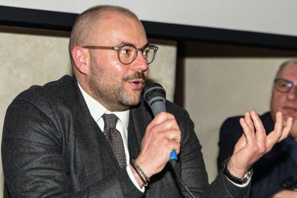 Tre urgenze per il Paese: ne va della tenuta sociale