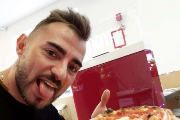 Schianto mortale moto-trattore, Mariano lascia la moglie e tre figli: “Ci hai spezzato il cuore”